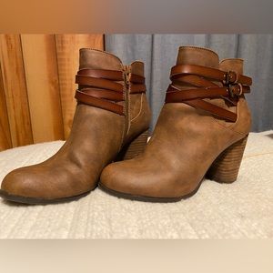 Madden Girl ankle heeled boots. Brown leather, hand made.